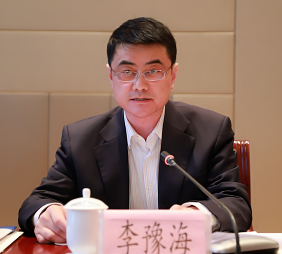 陕西公海彩船6600集团2018年工作会议暨一届二次职代会隆沉召开