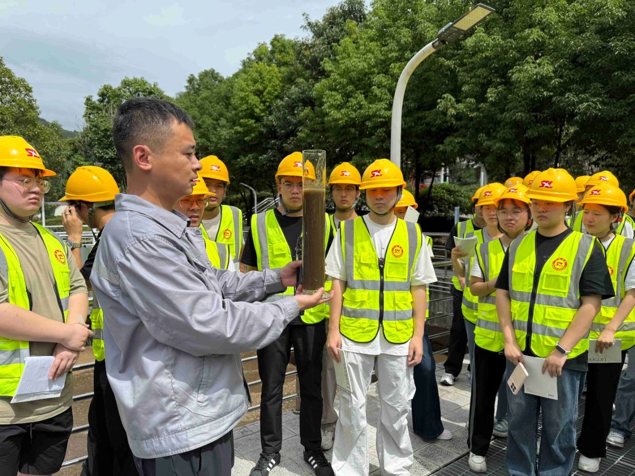 社会责任|水环境公司发展“党建引领促发展 公海彩船6600教育共成长”公家盛开日活动 社会责任|水环境公司发展“党建引领促发展 公海彩船6600教育共成长”公家盛开日活动